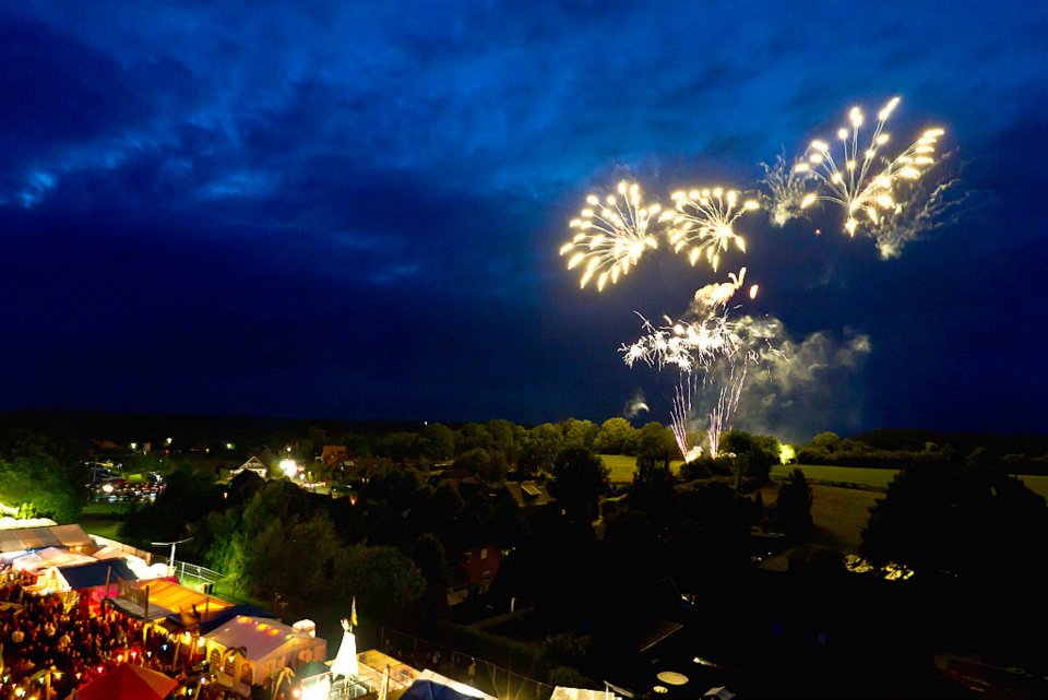 Grossfeuerwerk1